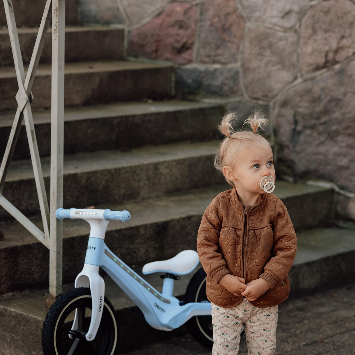 Chanty Go Blå Løbecykel | Med Integreret Lys