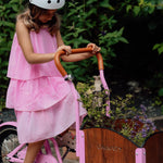 Chanty Cargo Kid – Pink inkl. hjelm, flaskeholder, håndtag i 2 farver og ringklokke - BørnecyklerneChantyBørnecyklernePink: BLC16 - LYRChanty Cargo Kid – Pink inkl. hjelm, flaskeholder, håndtag i 2 farver og ringklokke